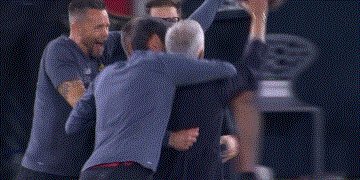 1653512470009095793.gif 动画 (2901).gif